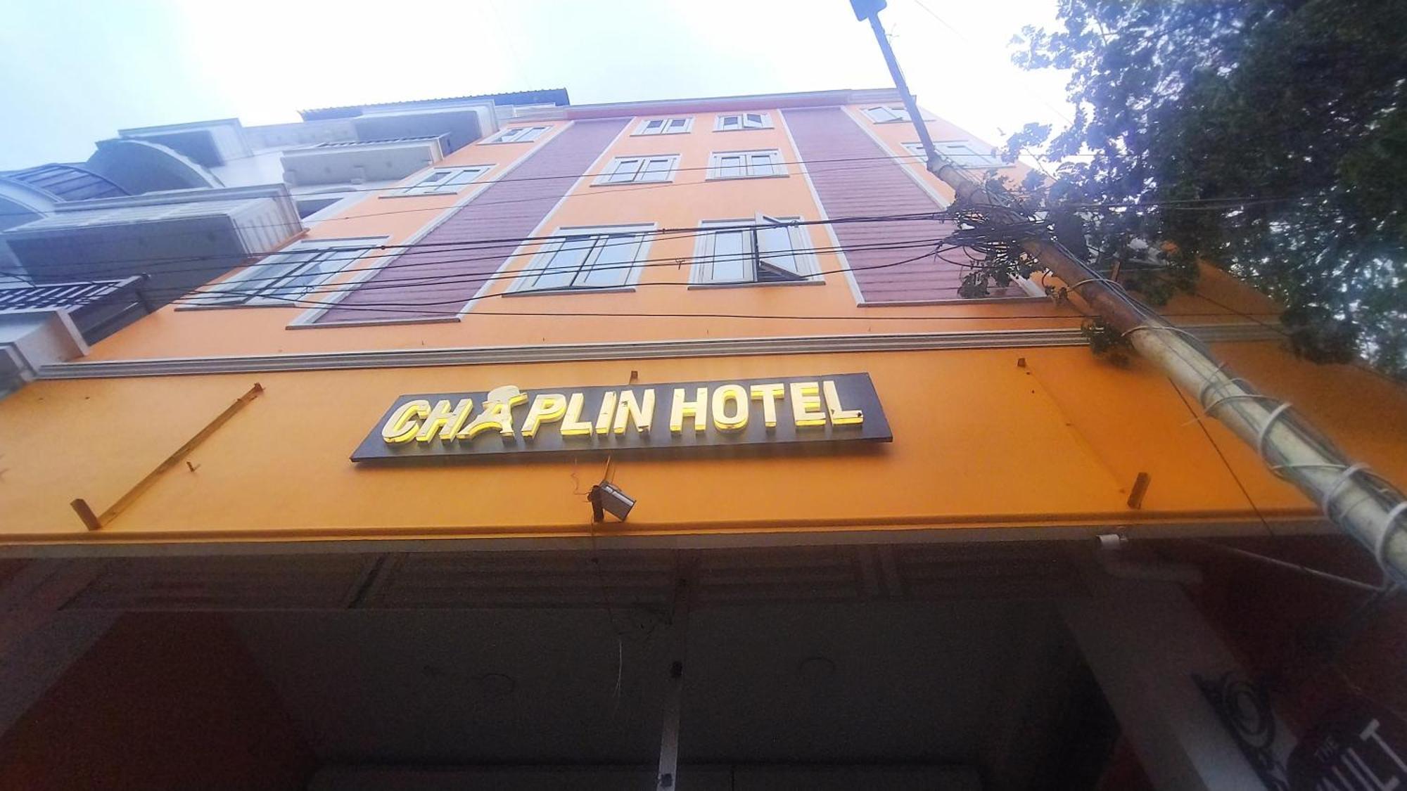 Chaplin Hotel Pondichéry Extérieur photo